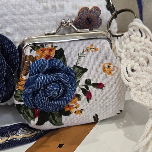 FLR PWR Upcycled Antique Hobnail textured Bedspread bag coin Small blue white - Picture 4 of 17